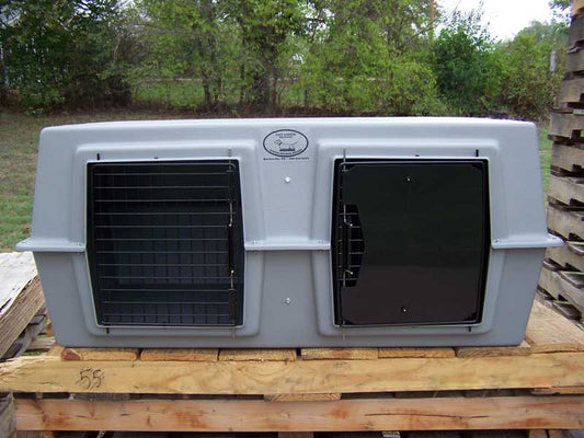 The Easy Loader Kennel is the original Dog Kennel manufactured by Custom Molding Services, Inc fits all standard size pickups and large SUVs
